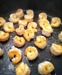 shrimp in pan